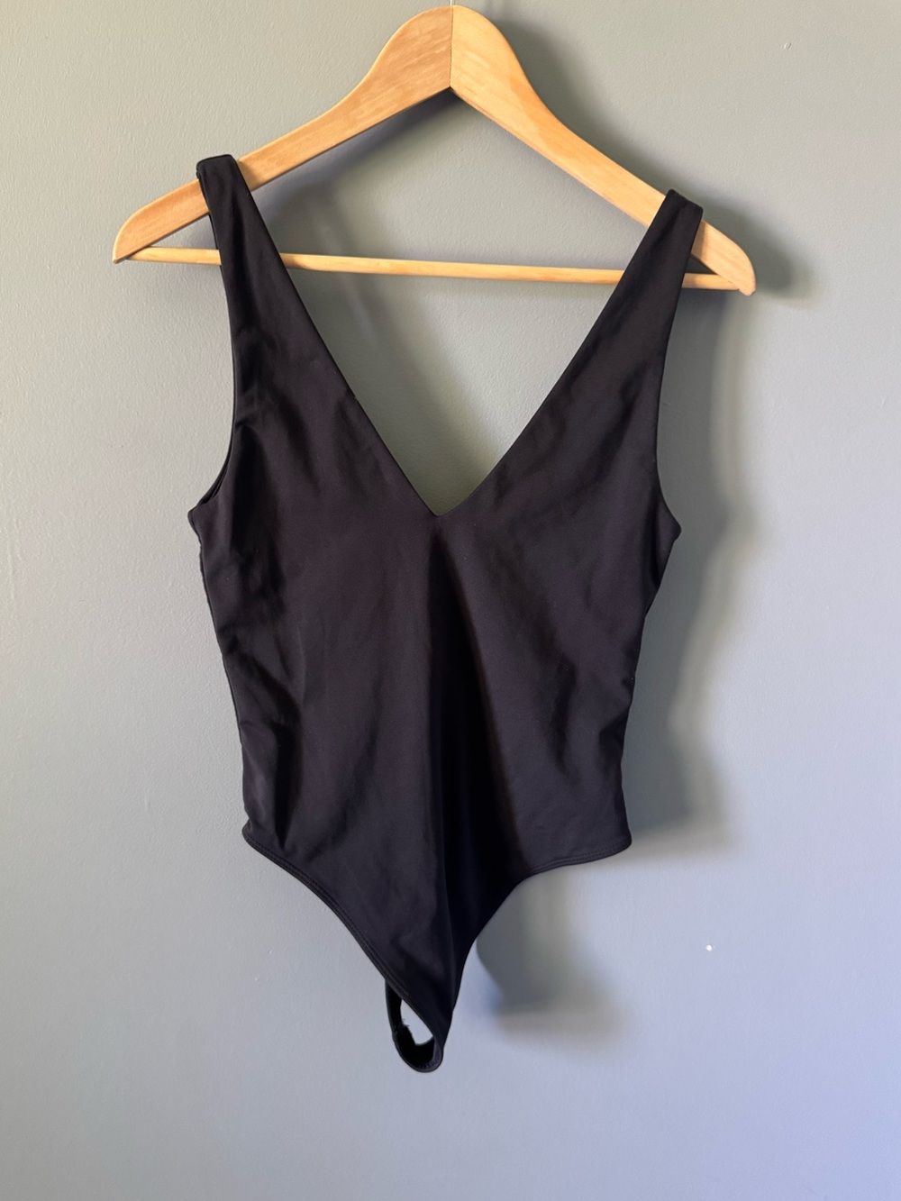 Babaton V-neck thong bodysuit